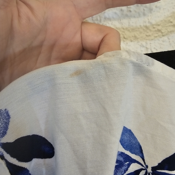 Chico's Size 2 Modal Blend Floral Bliss Ombre Pick Up Sleeve Top - Picture 11 of 12